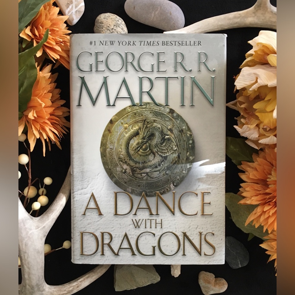 A Dance With Dragons - A Song of Ice and Fire book 5 - by George R.R. Martin